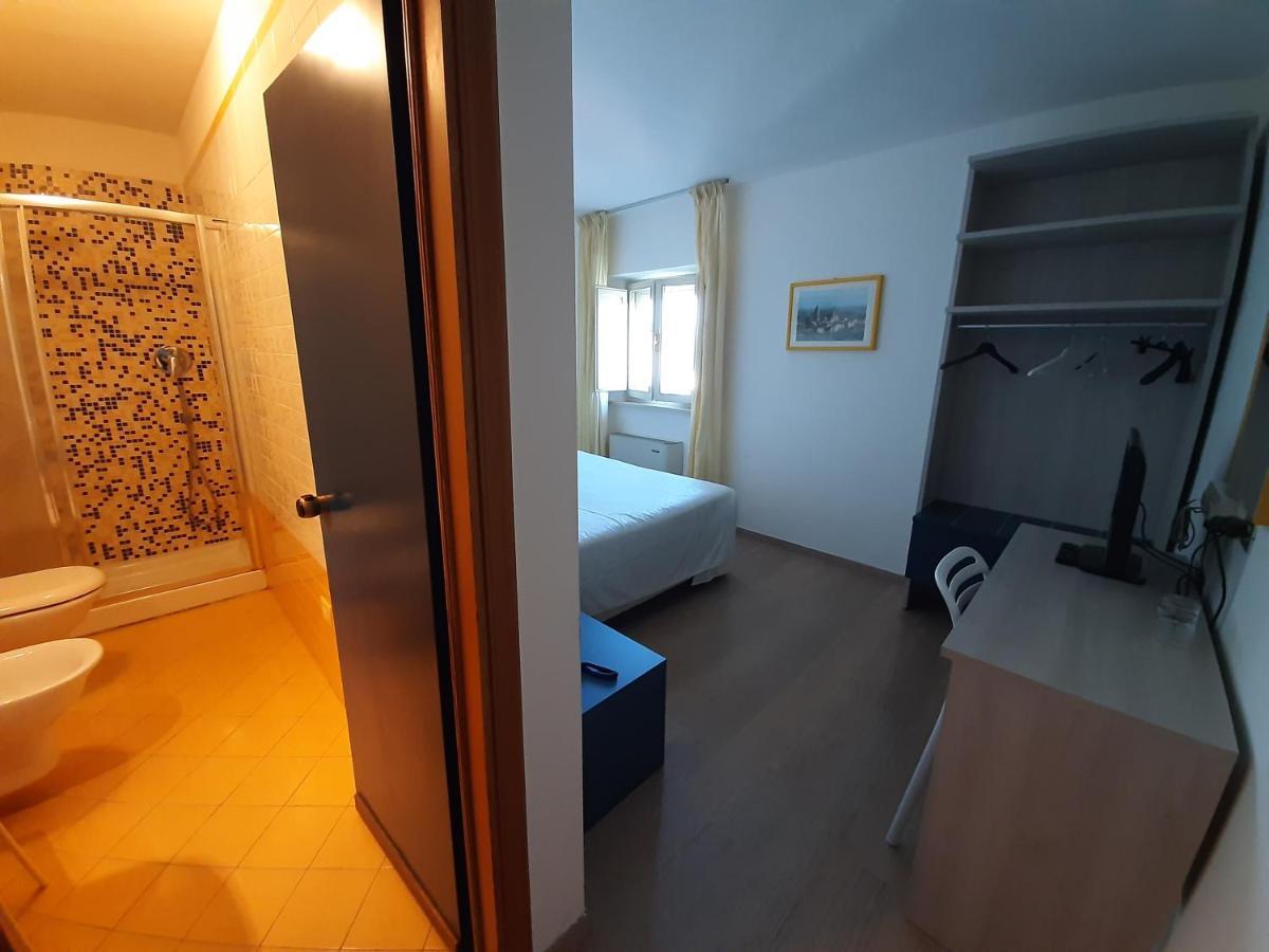 Elba Hotel Rosignano Solvay Eksteriør billede