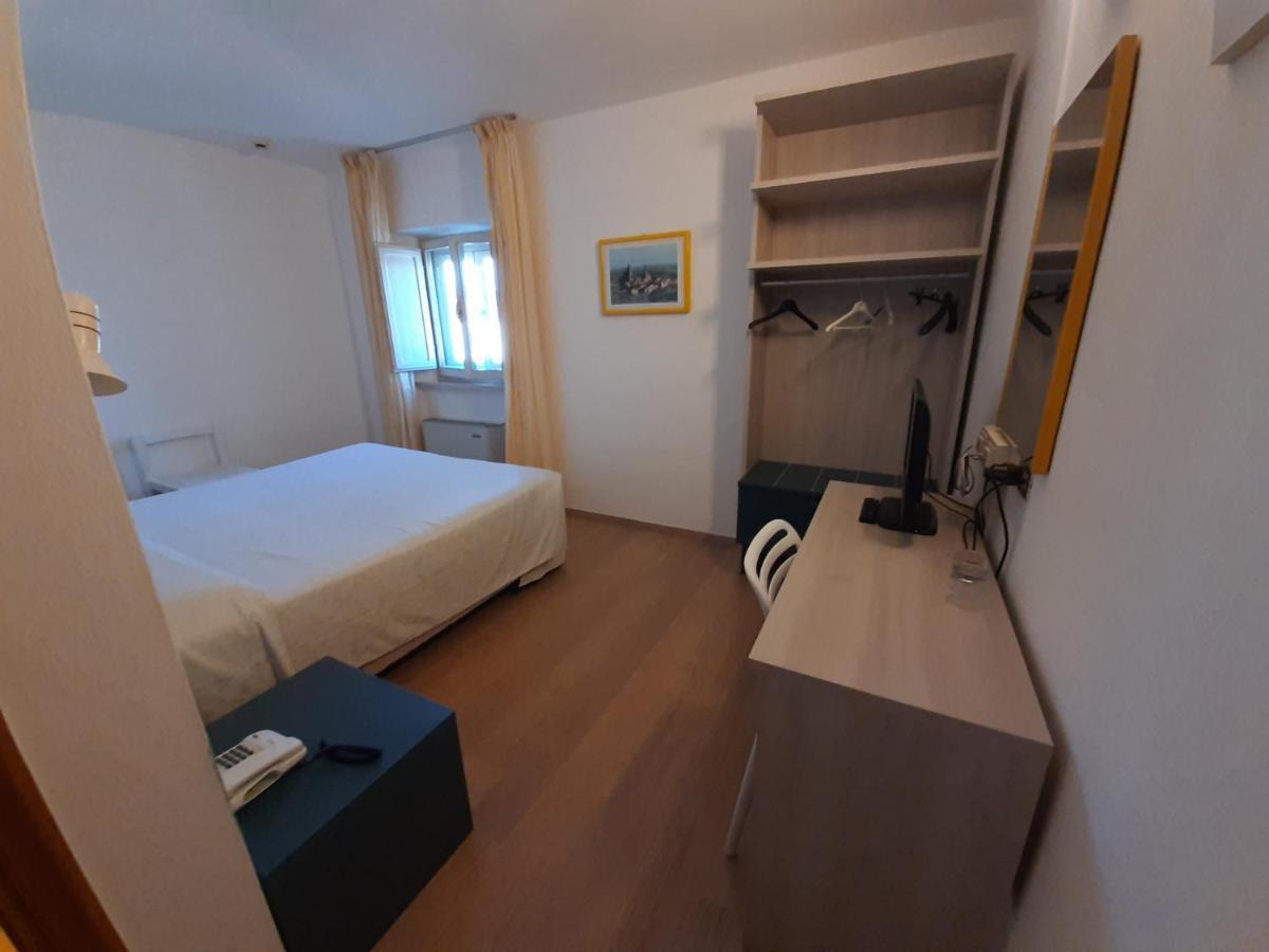 Elba Hotel Rosignano Solvay Eksteriør billede
