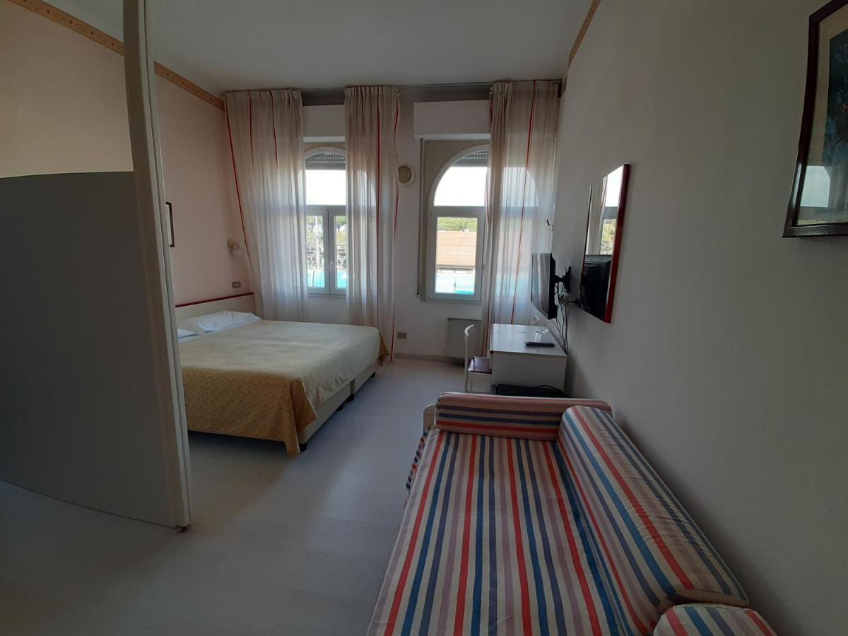 Elba Hotel Rosignano Solvay Eksteriør billede