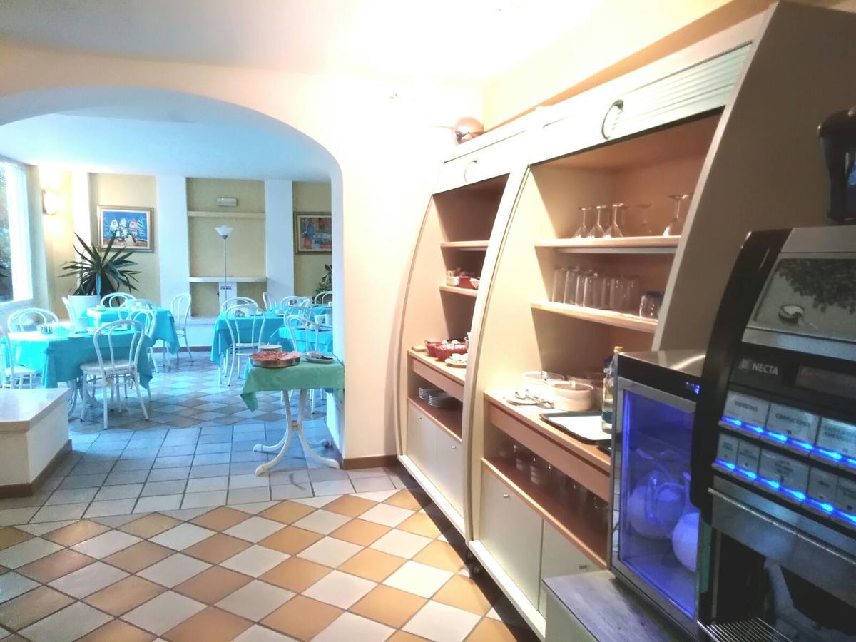 Elba Hotel Rosignano Solvay Eksteriør billede
